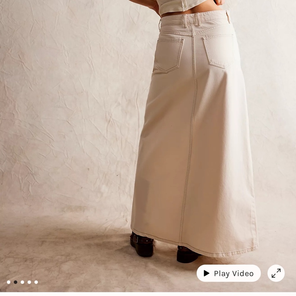 Free People We The Free Come As You Are Denim Maxi Skirt Size 14 NWT - Picture 2 of 7
